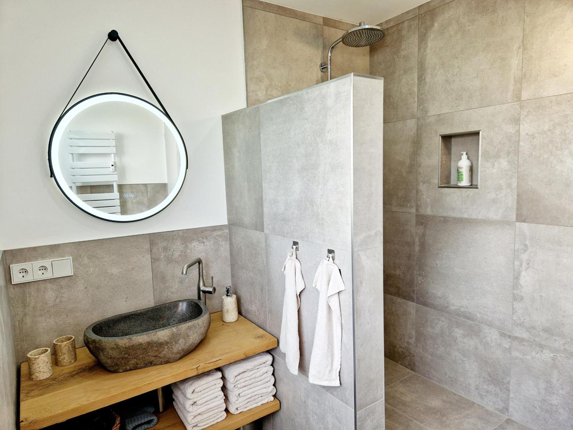Ferienwohnung Sonnenhang Im Boho-Stil Mit Balkon Мёнезе Экстерьер фото